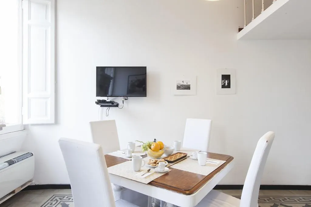Apartment Trastevere Lux - My Extra Home Rome Italy